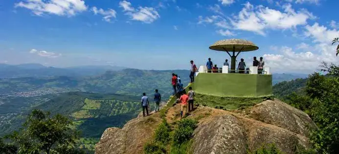 xplore-indo-movingmist-coonoor-lambs-rock-viewpoint
