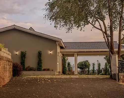 Cataleya Homestay in Kotagiri – luxury villa surrounded by tea estates in the Nilgiris managed by Xplore Indo.