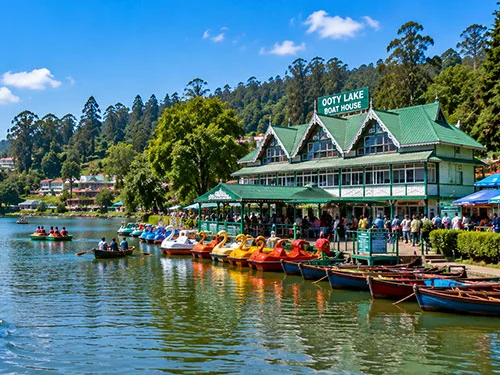 Boating experience at Ooty Lake